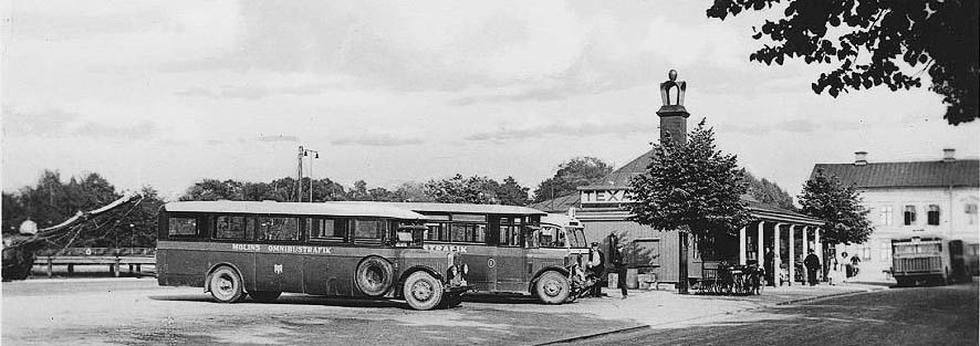 Busstationen vid Nybroplan 1935