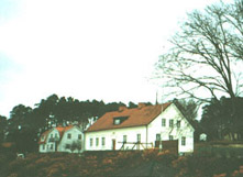 Barva skola med matsalen 1999